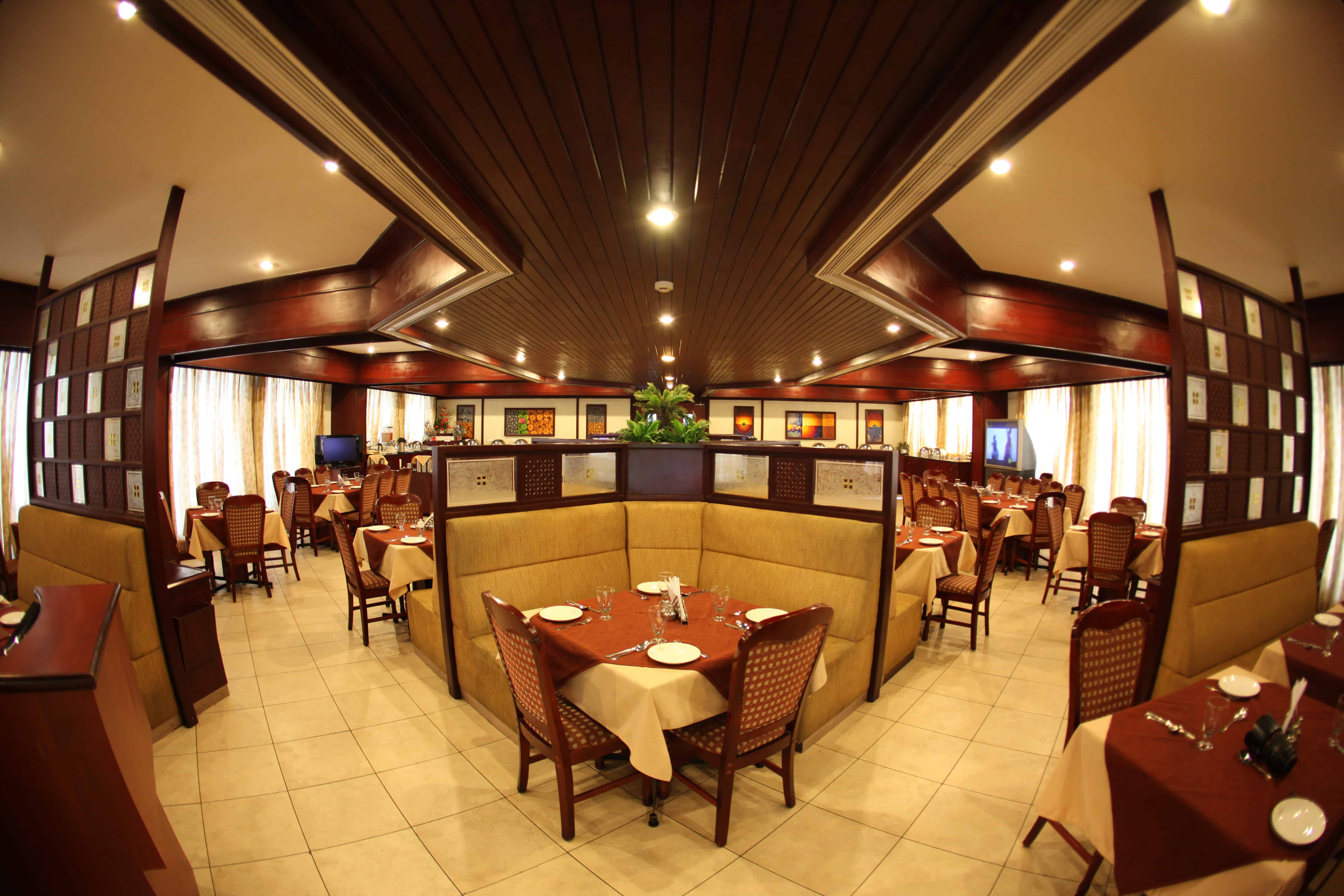 Best Restaurant Coimbatore Hotel Rathna Residency India   Fusion Res 